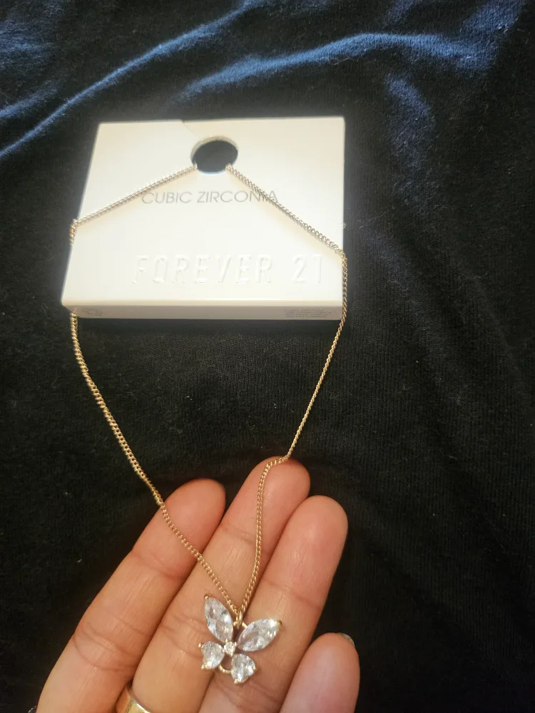 Forever 21 Butterfly Necklace image indicator(2)