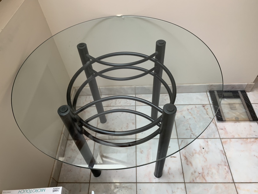 Round glass table