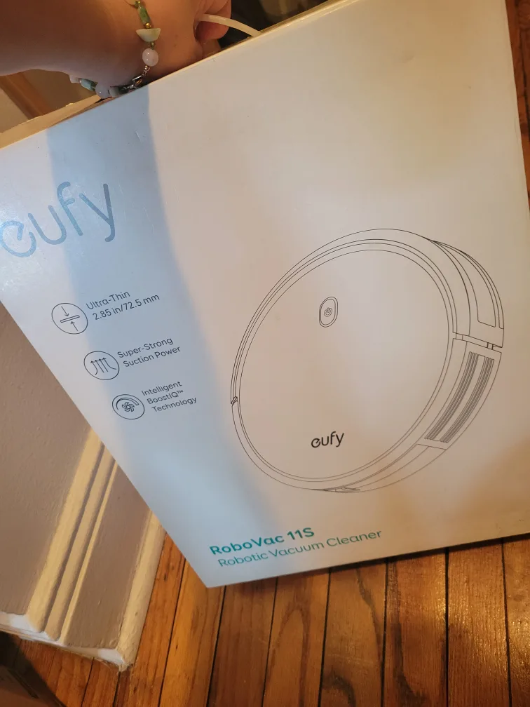 Eufy robot vac thumbnail