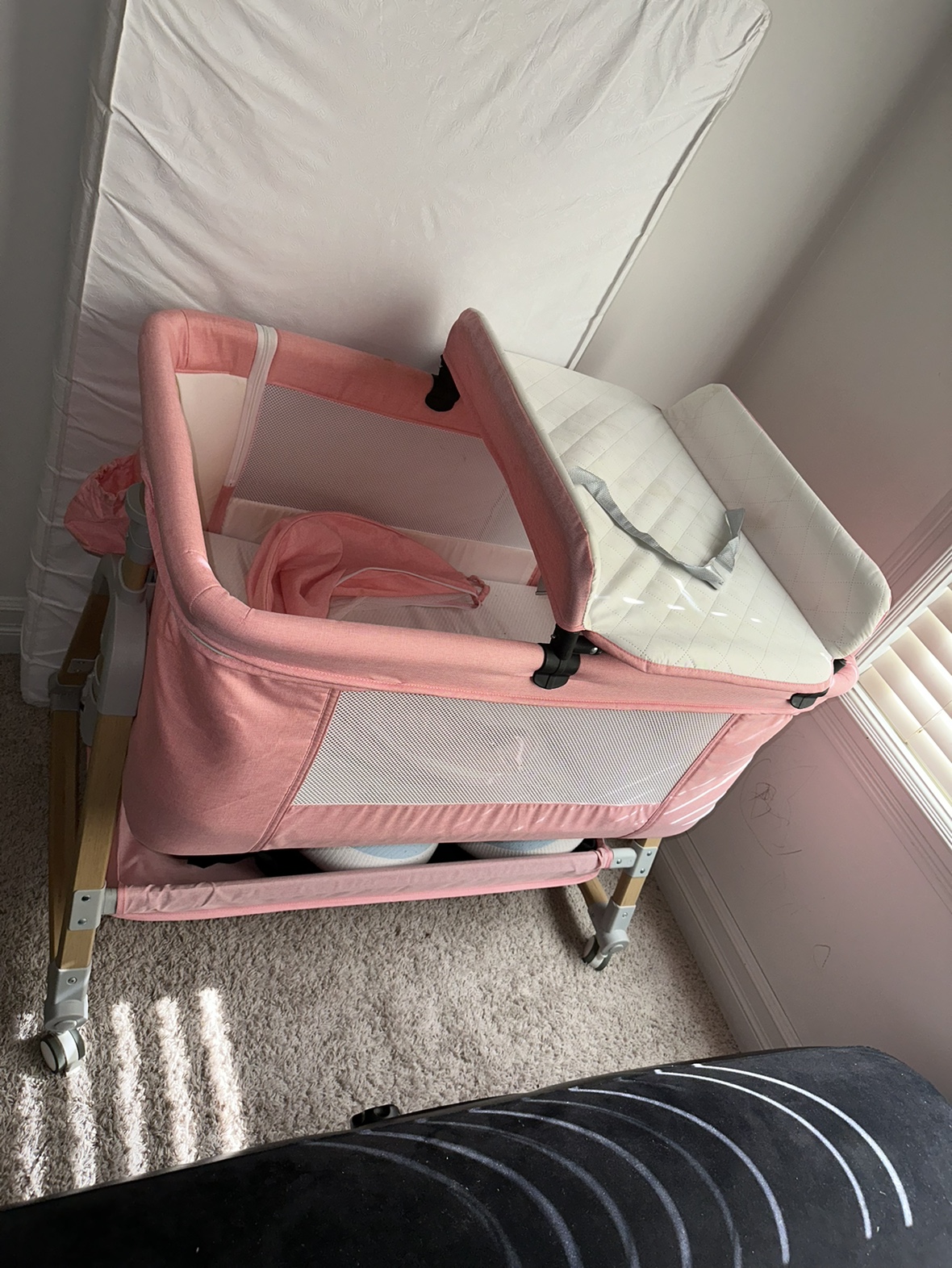 Baby  Basinet with Changing table - photo 2