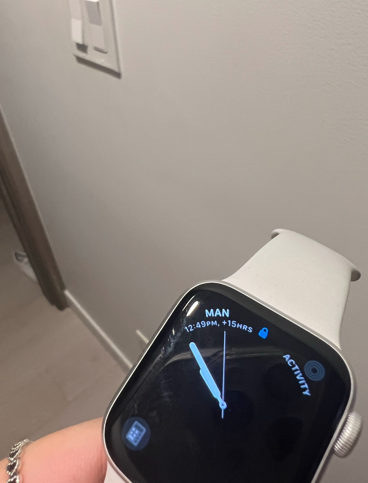 Apple Watch SE Series 1 - photo 2