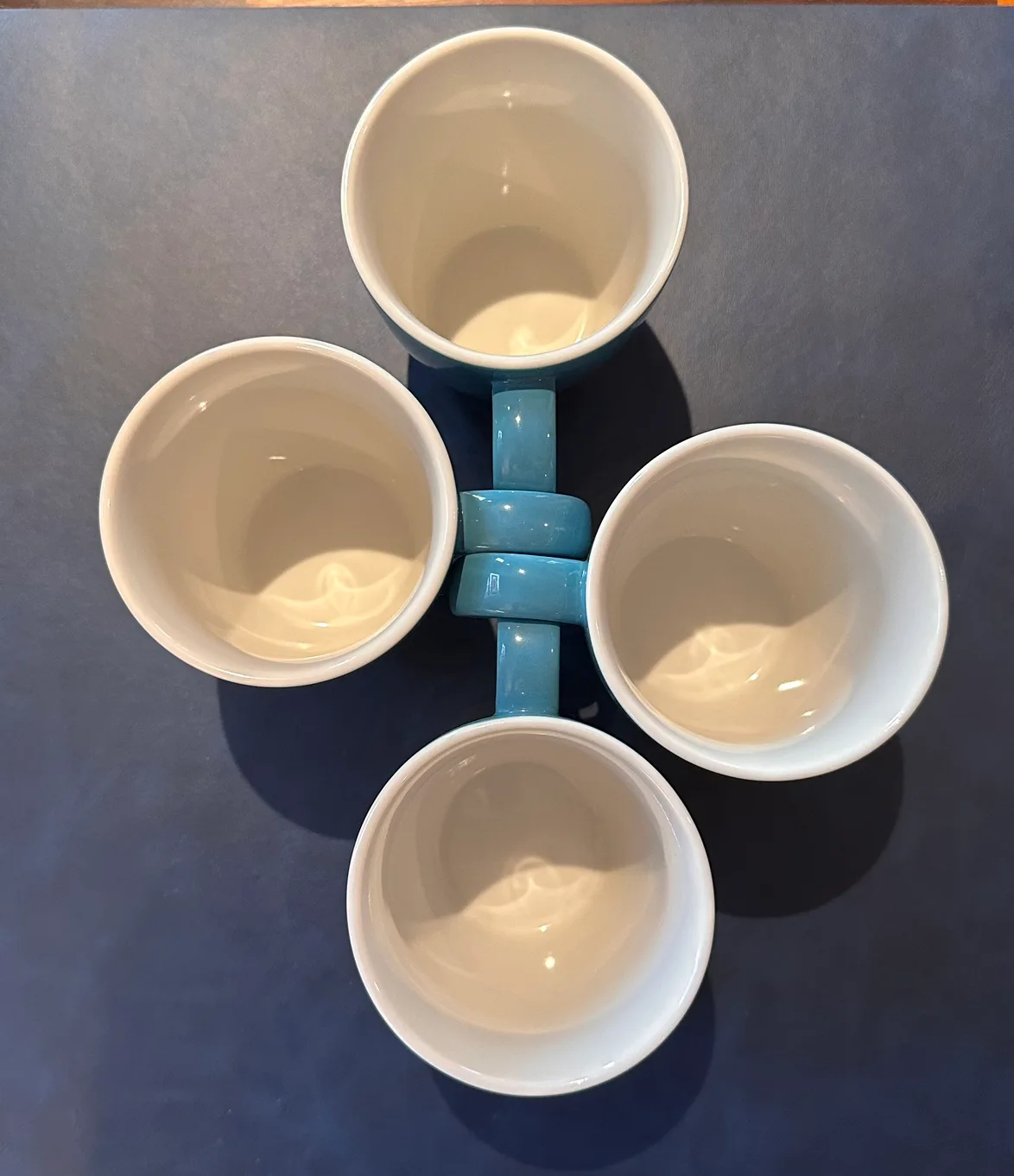 16-piece porcelain dinnerware set image indicator(3)