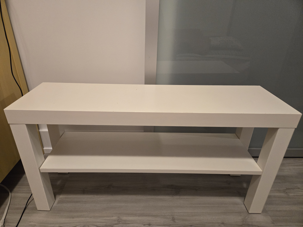White Shelf