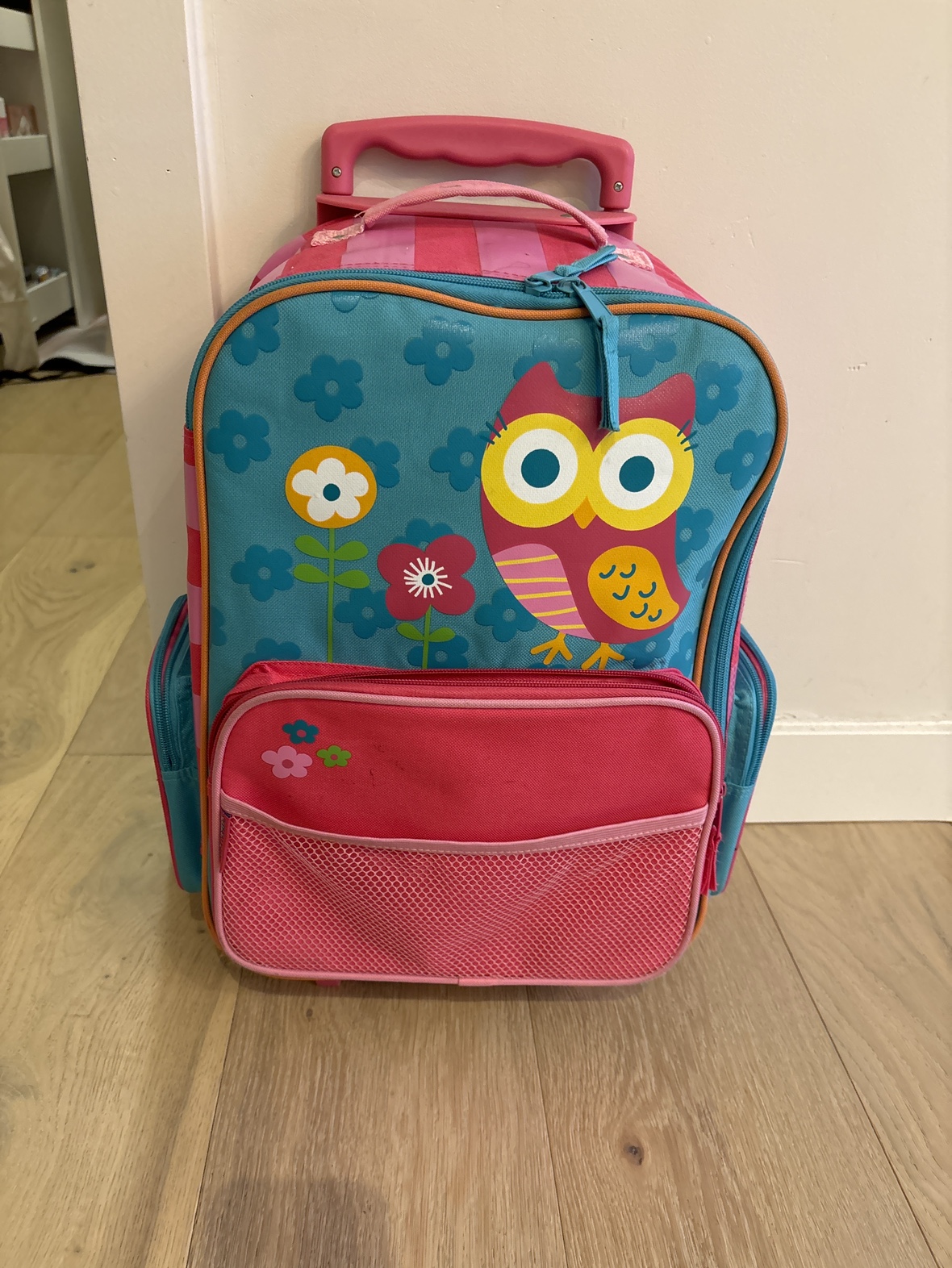 Kid’s Rolling Backpack