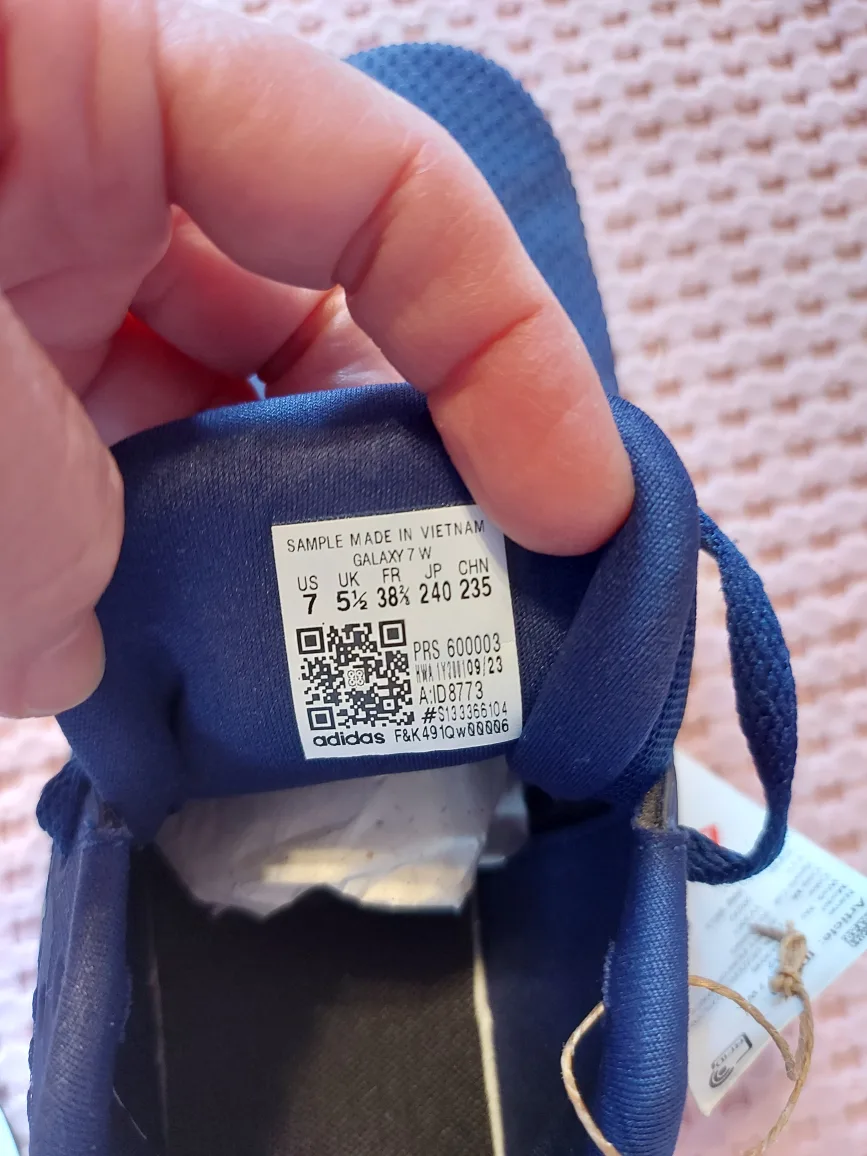 Adidas Running Shoes image indicator(6)