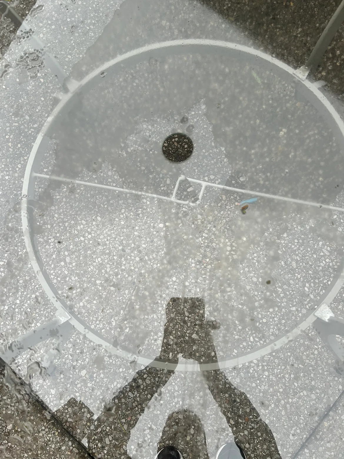Round Patio Table #freecycle image indicator(3)