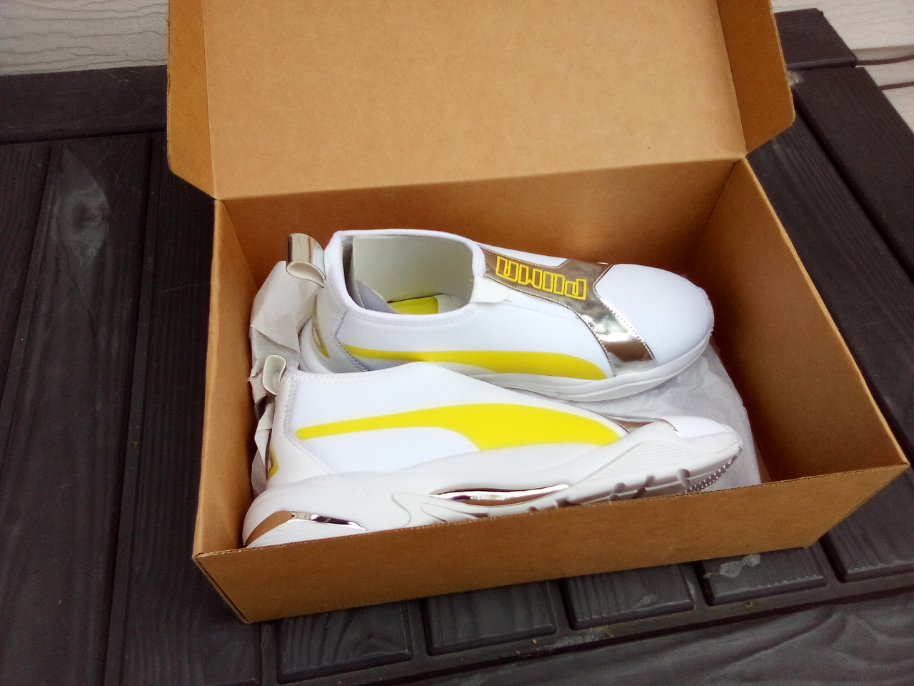 Puma Women's White and Yellow Sneakers