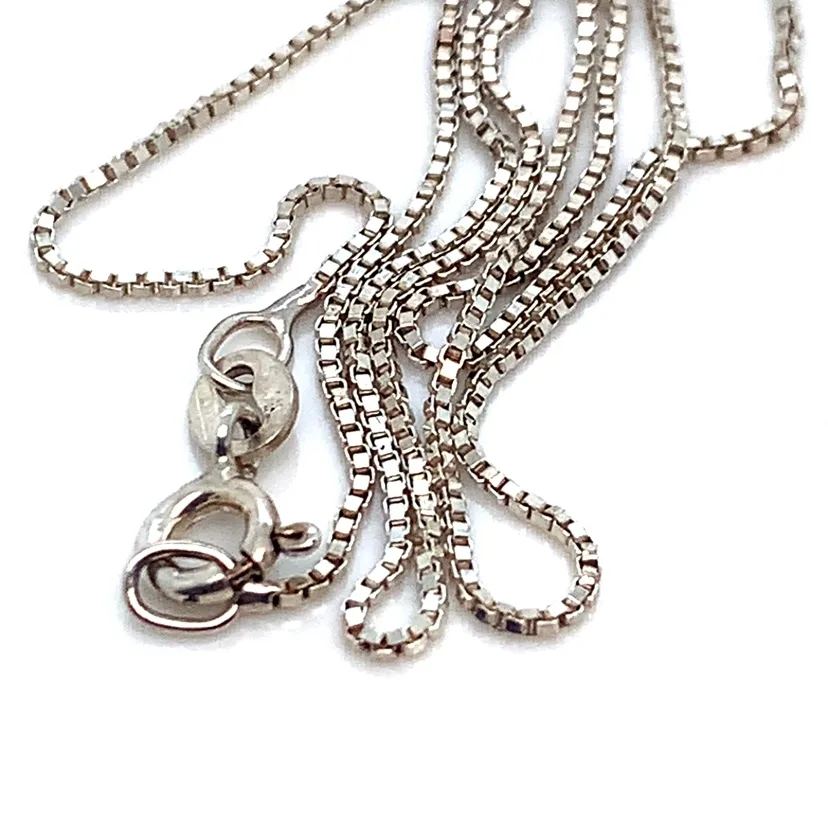 Sterling Silver Chain Necklace 16” image indicator(2)