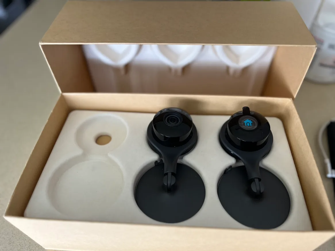 Nest Cam Indoor Security Camera 2-Pack thumbnail