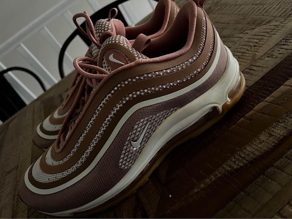Nike Air Max 97 rose gold