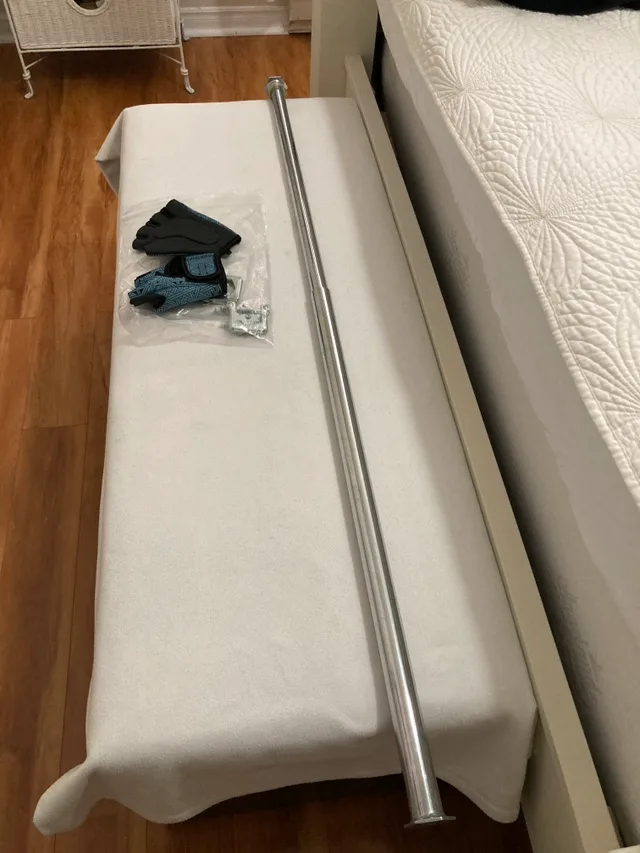 #Thriftypicks Pull Up Bar image indicator(2)