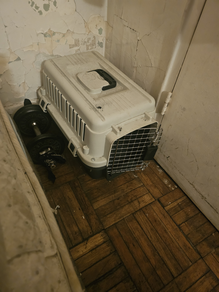 Pet Carrier dog/puppy cage