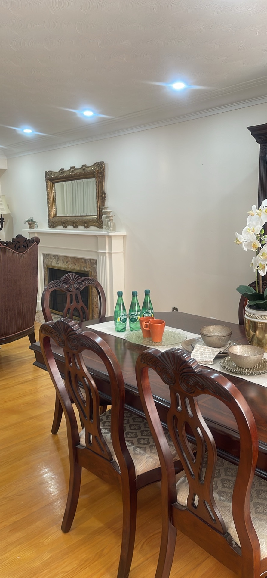 Dining Room Set - photo 3