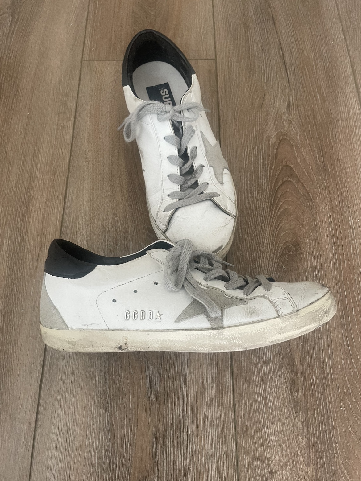 Golden Goose Women’s Superstar sneaker size 7.5 - photo 3