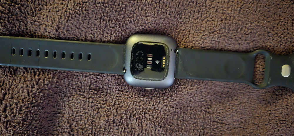 Fitbit Versa 2 Smartwatch - photo 2