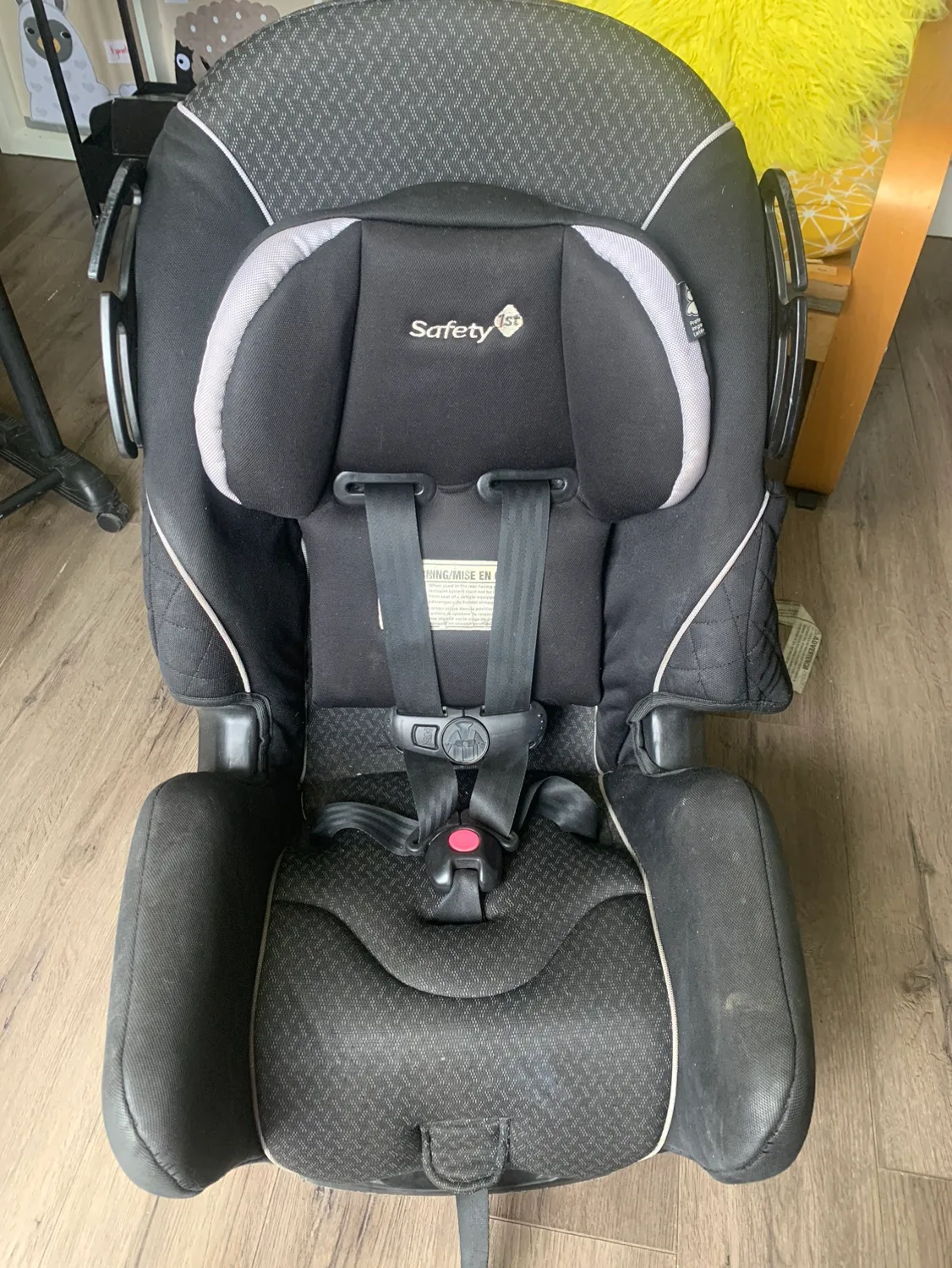 Safety 1st Alpha Omega Car Seat thumbnail
