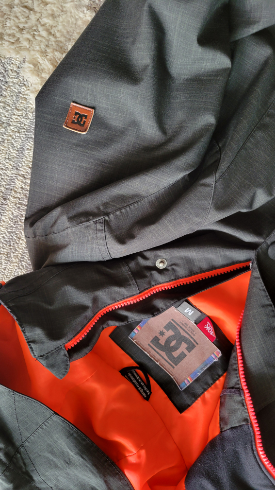 DC jacket Size medium ladies - photo 3