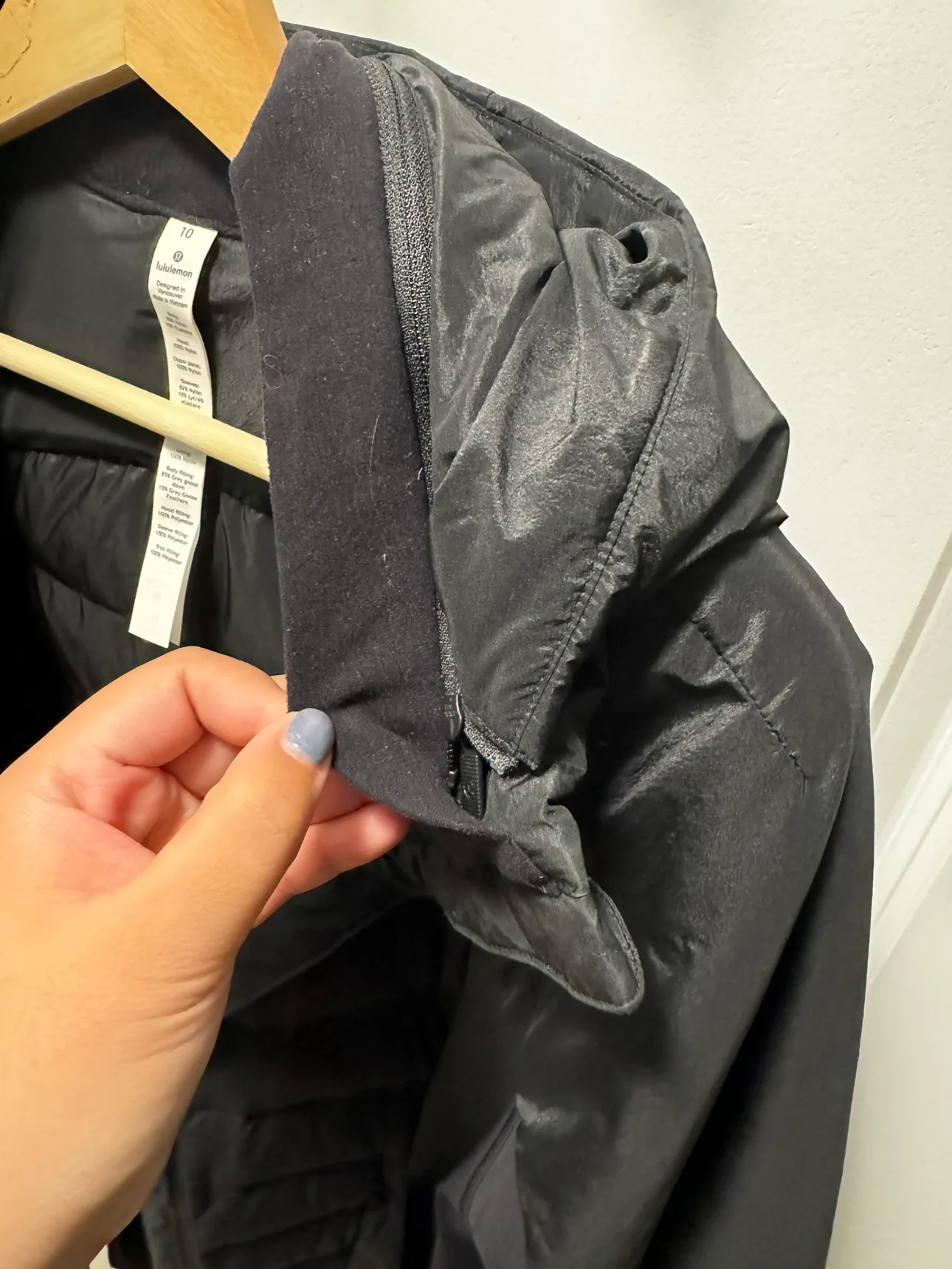 Lululemon Down for it all jacket image indicator(6)