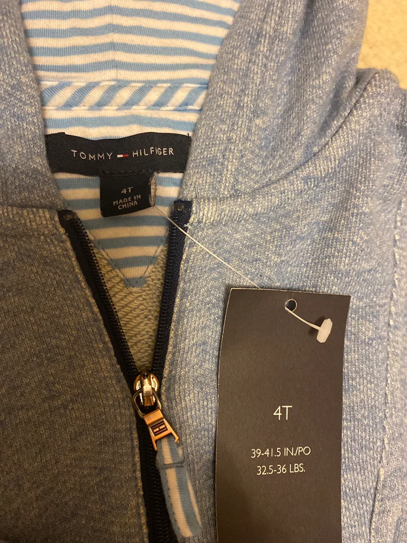 Tommy Hilfiger Hoodie 4T new image indicator(2)