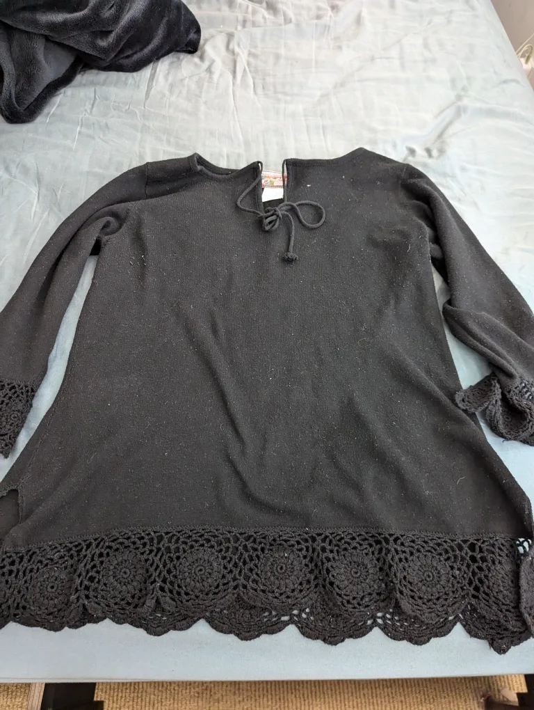 Clothes, Makeup, shoes-DM for prices image indicator(8)