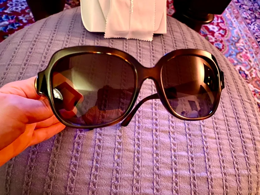 NEW w/ Case Michael Kors MK2055 Polarized Sunglasses image indicator(4)