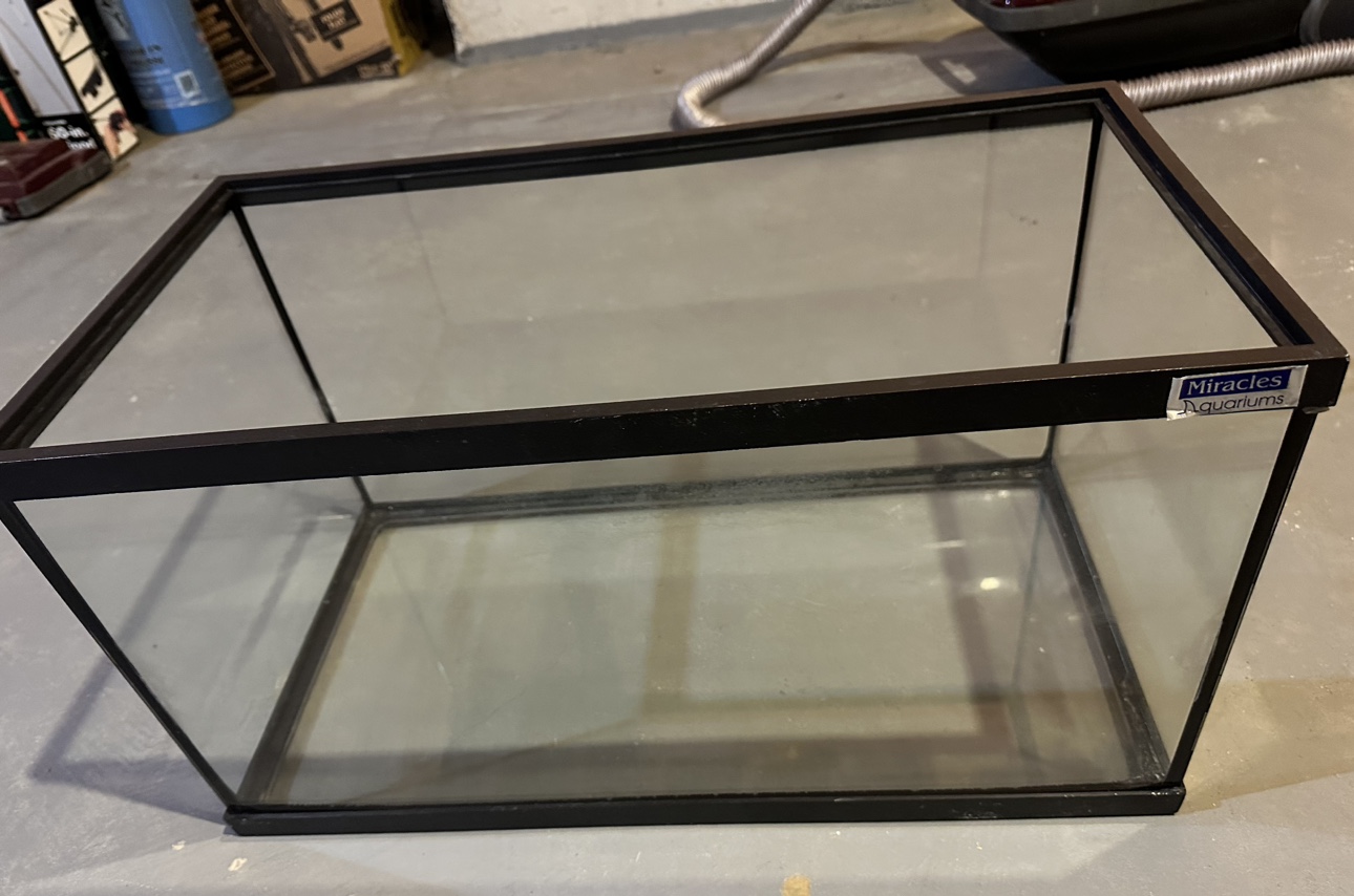 Aquarium 16.3 gallon water tank - photo 3