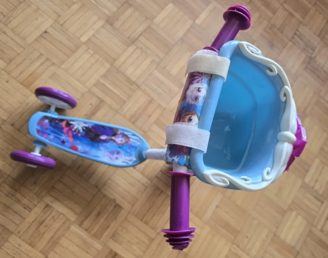 #Freecycle Frozen Scooter thumbnail