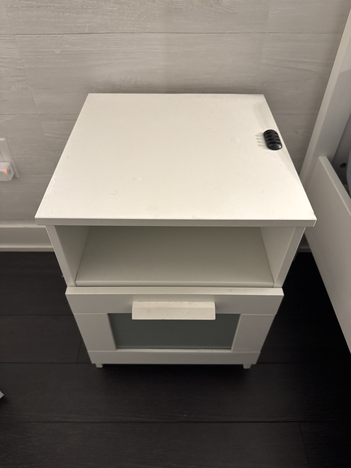 White Nightstand - photo 2