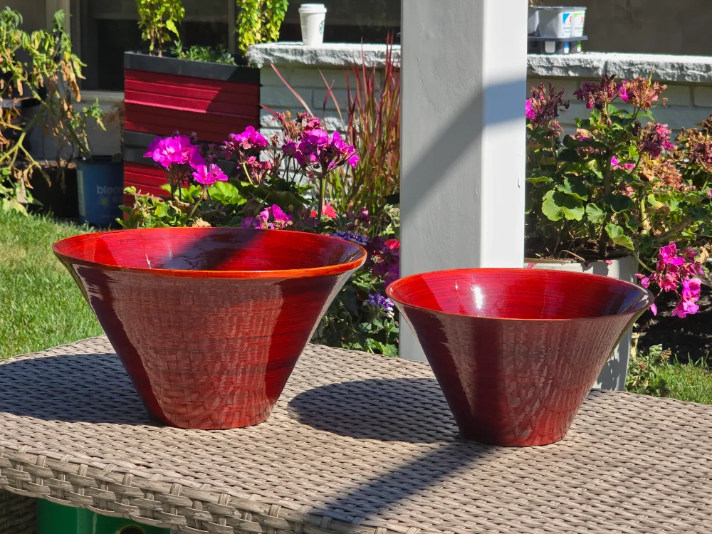 Set of 2 Red Wooden Bowls thumbnail