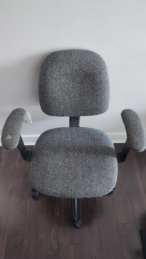 Office Chair - photo 2
