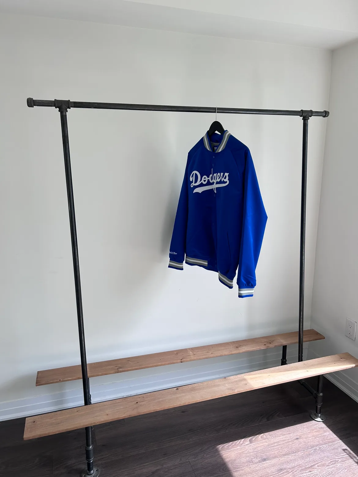 Industrial Pipe Clothing Rack image indicator(2)