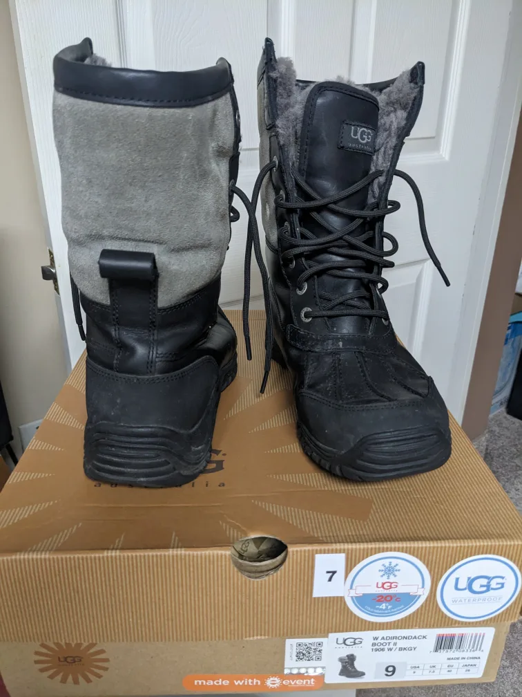 UGG Adirondack Boots image indicator(2)