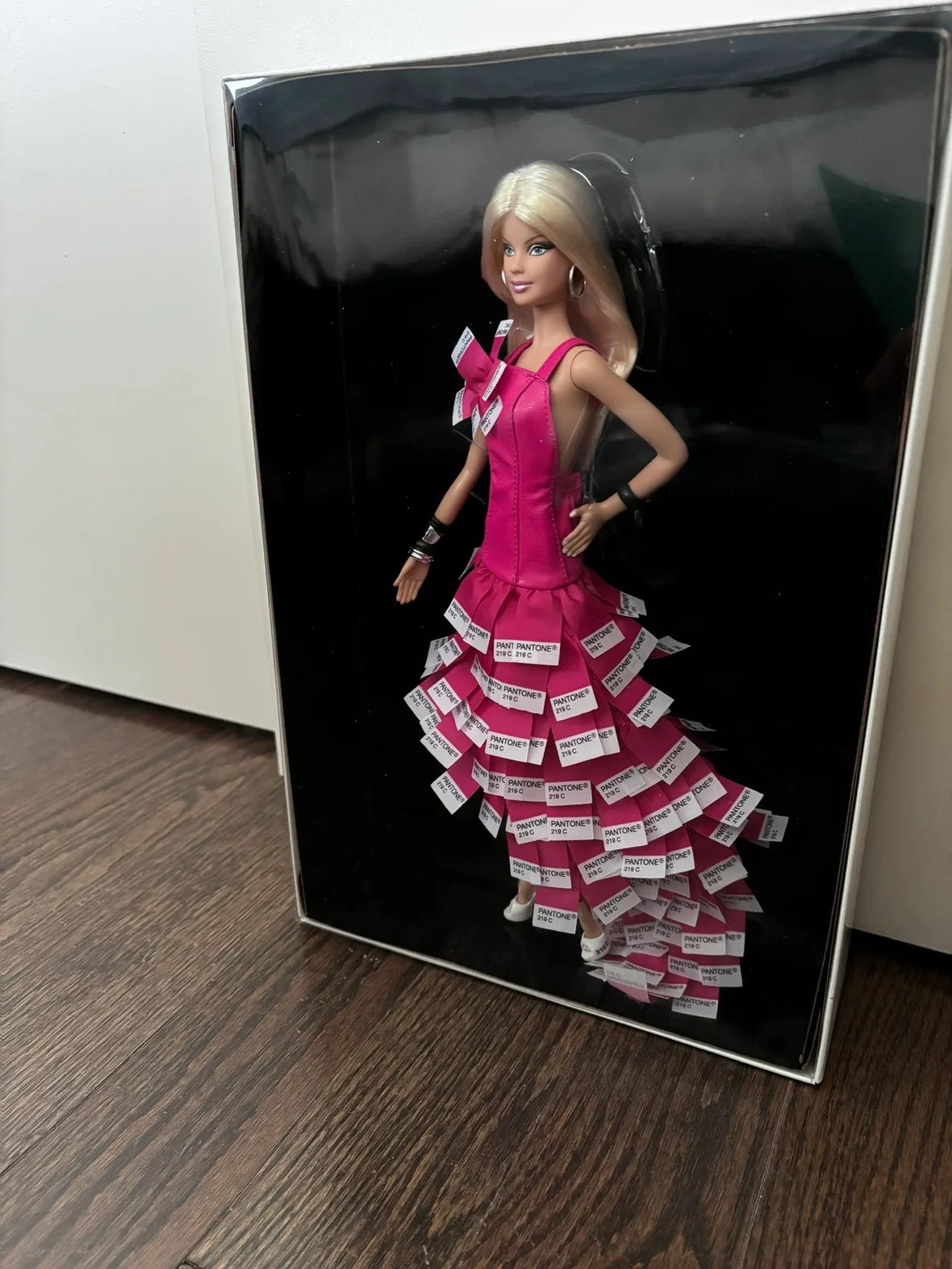 Limited edition Barbie Doll Pop Couture Pink in Pantone image indicator(3)