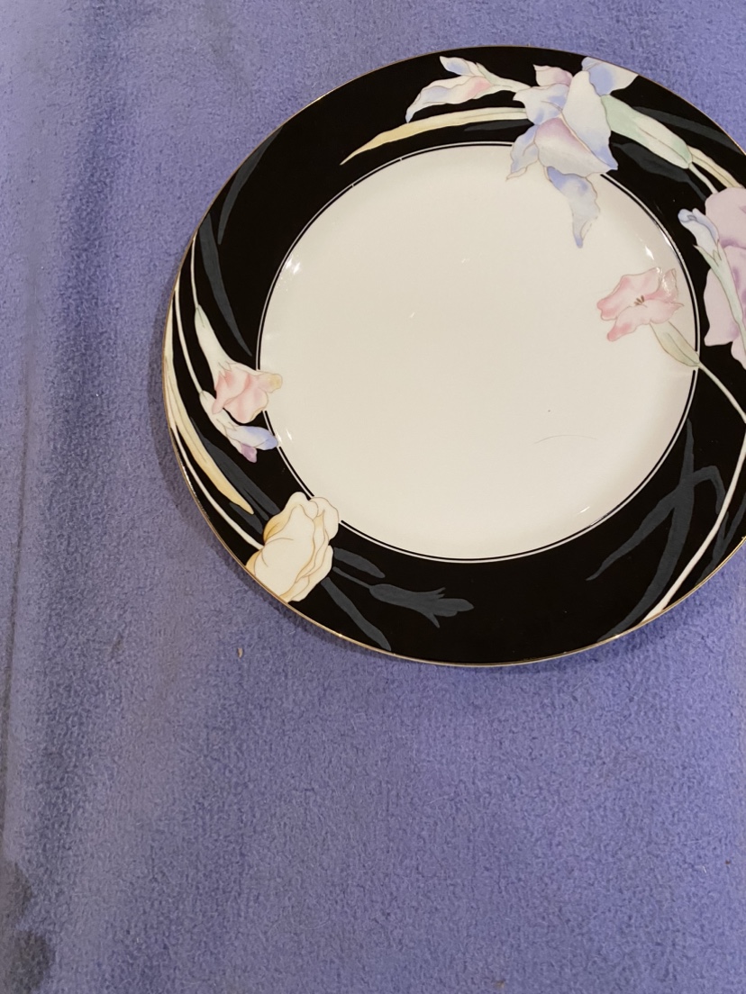 Floral Dinnerware Set Mikasa  china  setting for 8