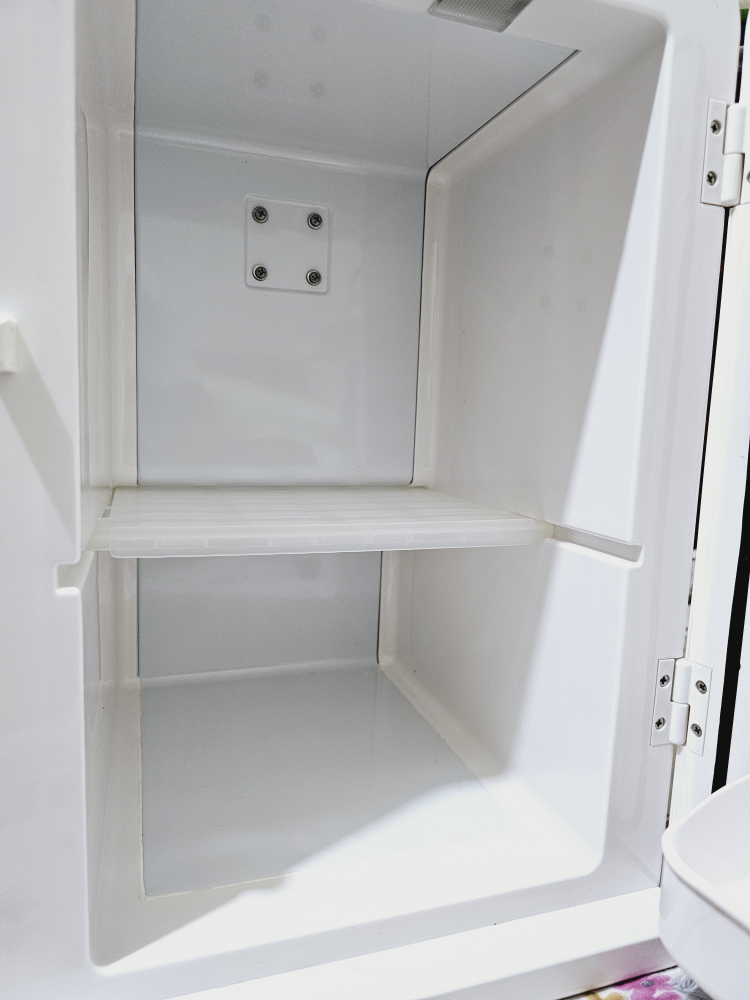 Mobicool Mini Fridge - photo 5