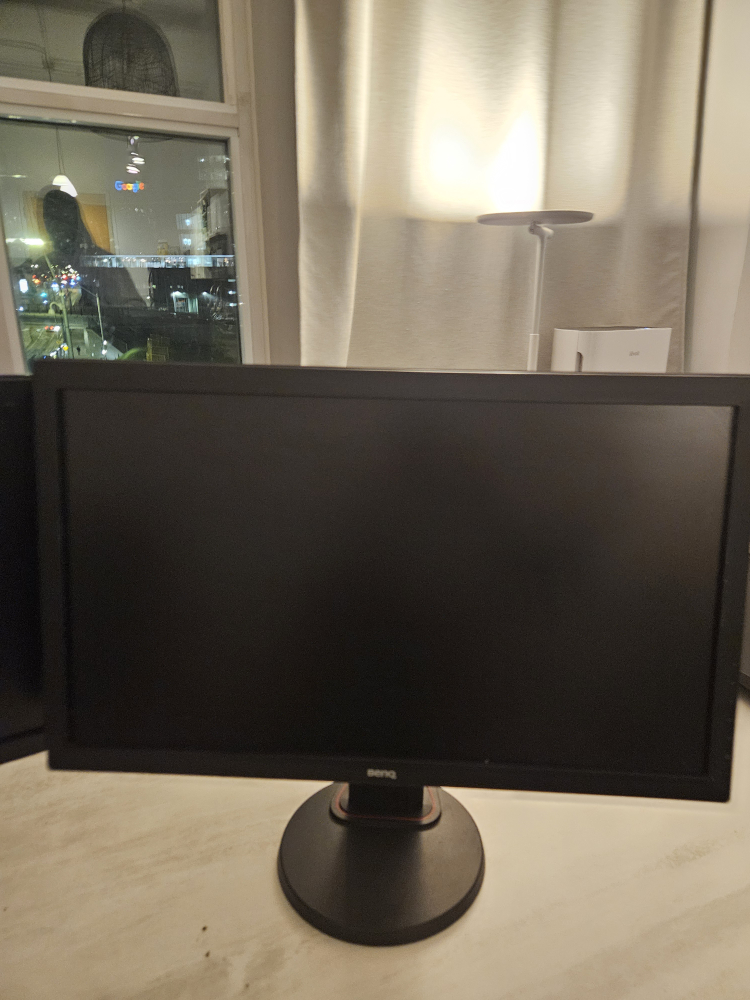 BenQ 24" Monitors (Pair) - photo 3