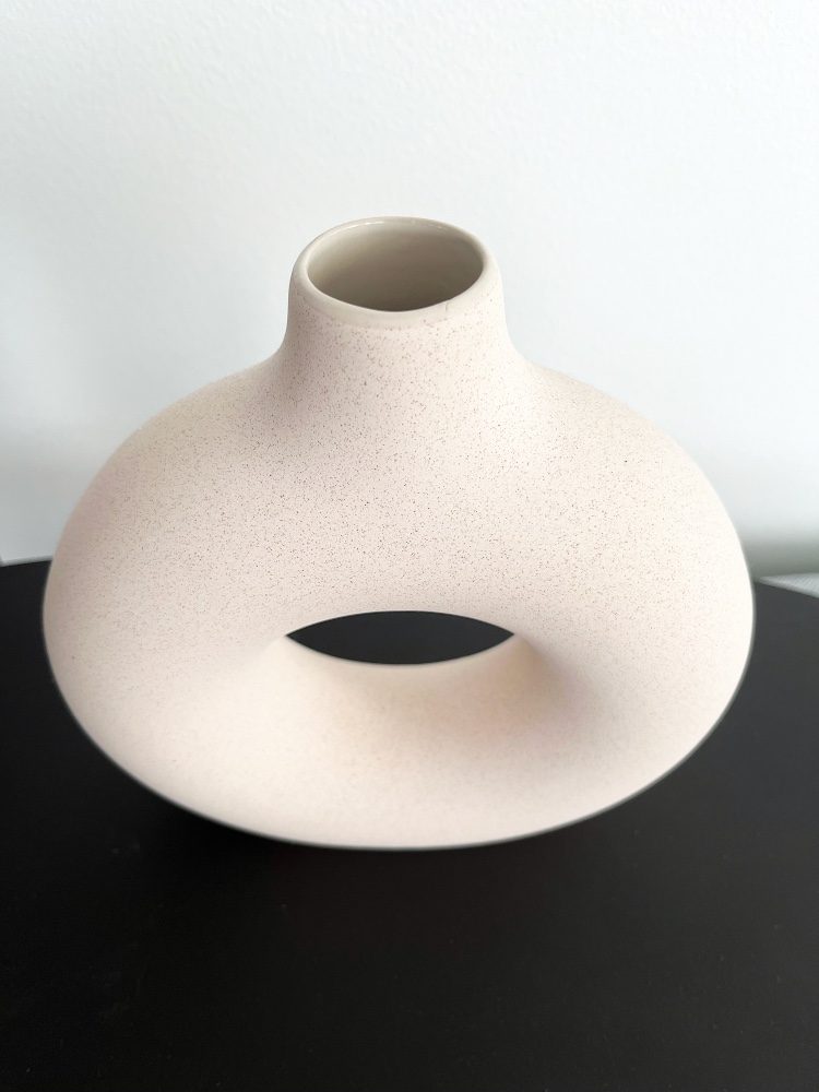 Light beige vase - photo 2