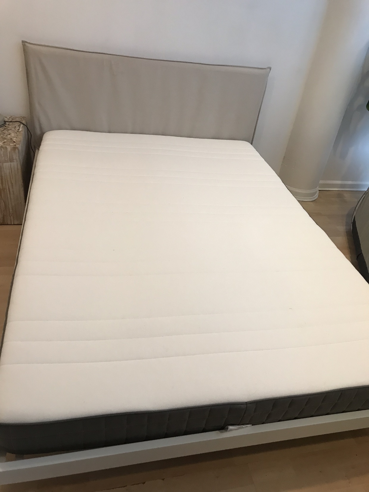 IKEA MORGEDAL mattress and white Bed Frame