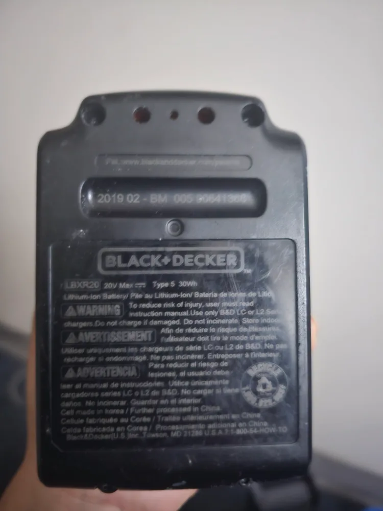 Black & Decker 20V Max Lithium Battery image indicator(2)