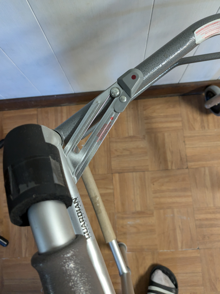 Guardian 4 Wheel Walker - photo 3