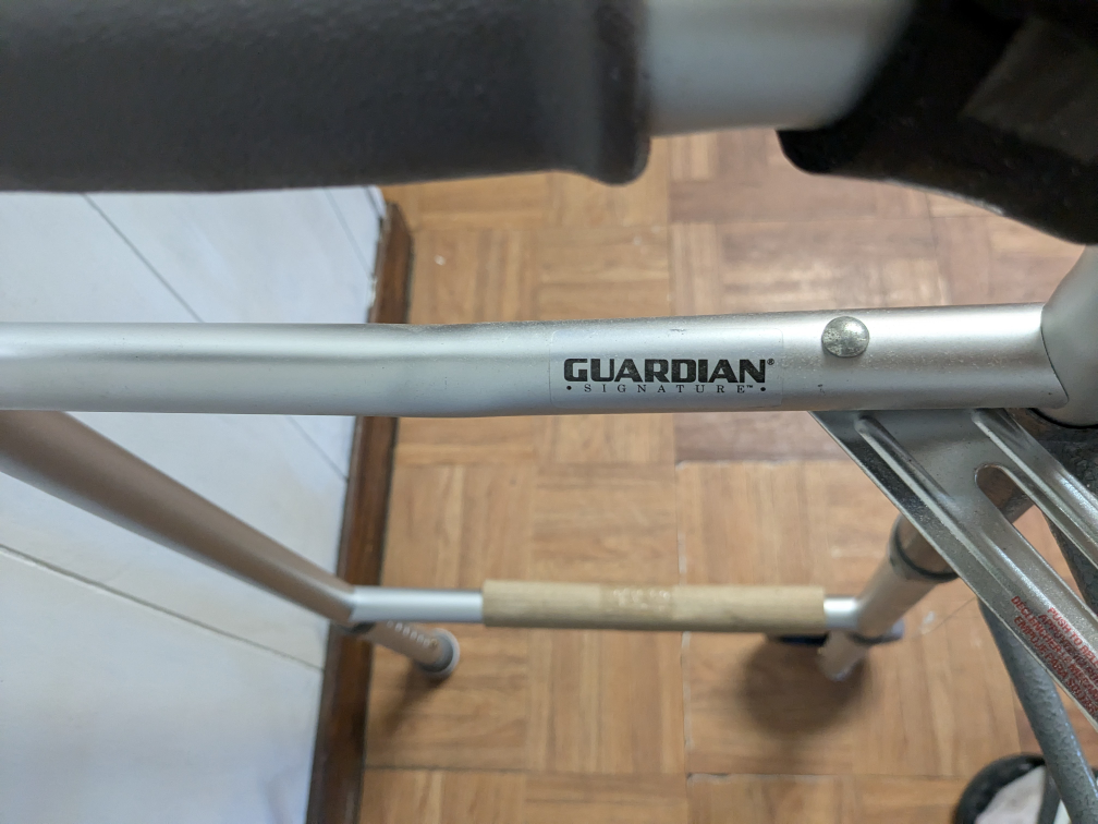 Guardian 4 Wheel Walker - photo 4