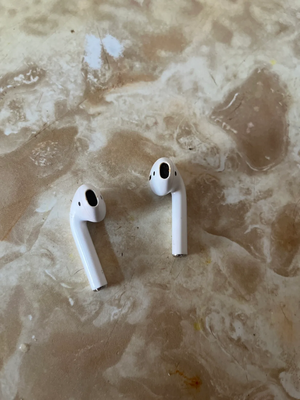 Apple AirPods 3rd Generation image indicator(2)