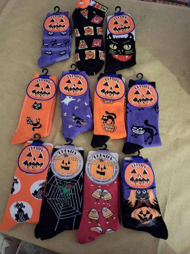 Halloween Socks thumbnail