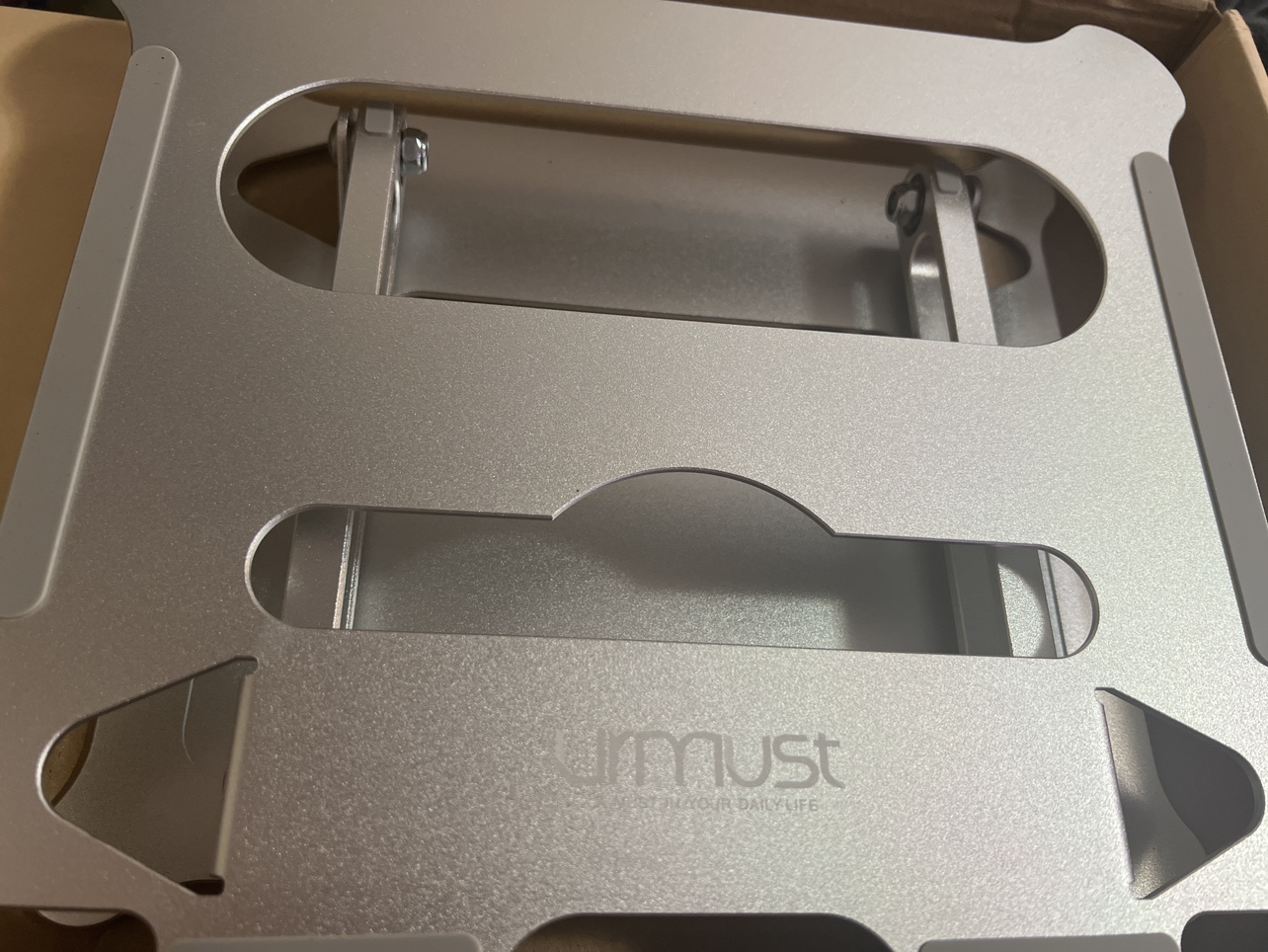 Urumust Adjustable Laptop Stand - photo 4