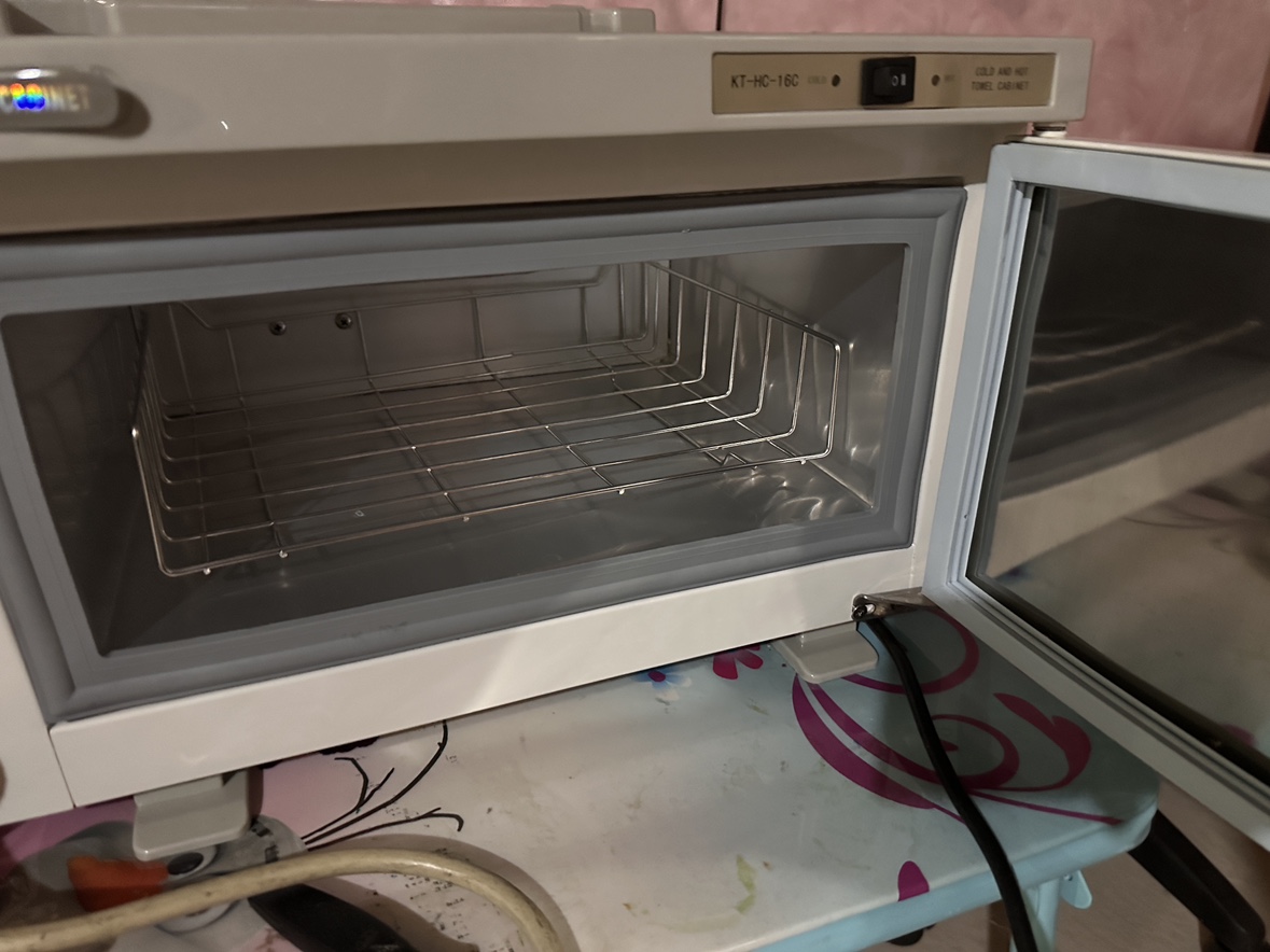Cold & Hot Towel Cabinet - photo 2