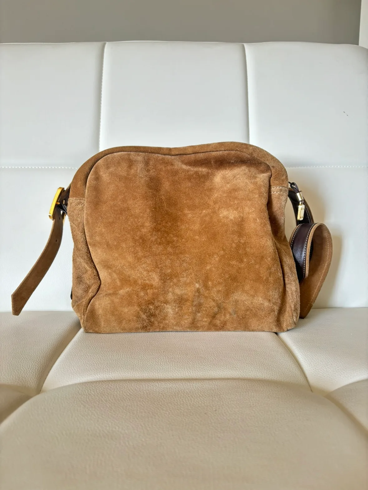 Vintage Suede Crossbody Bag image indicator(2)