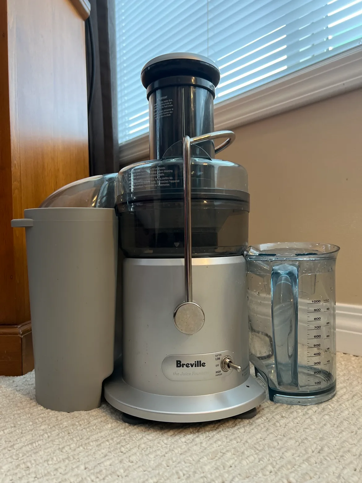 Breville Juice Fountain & Book thumbnail