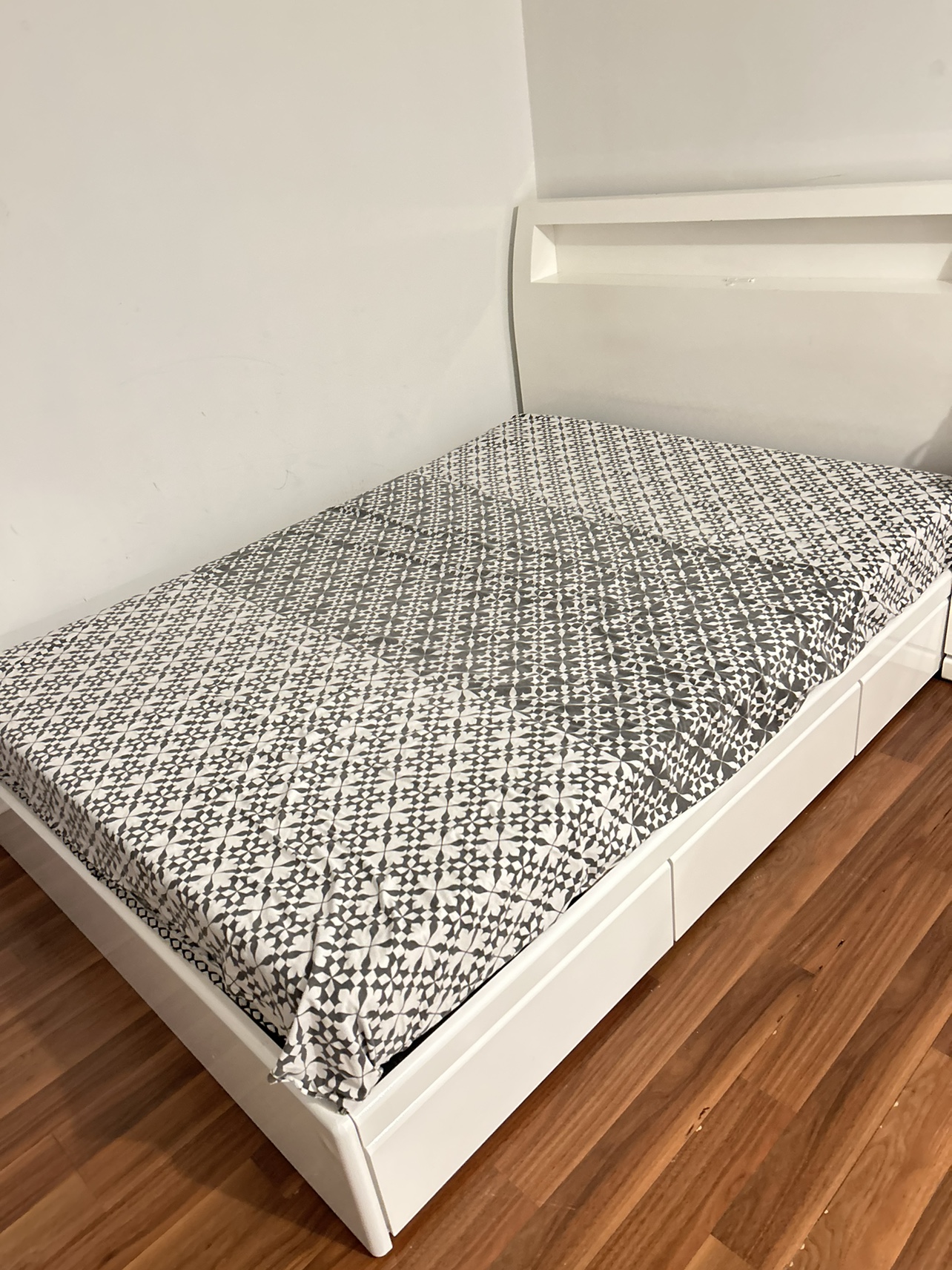White Queen Bed Frame with Headboard and Nightstand