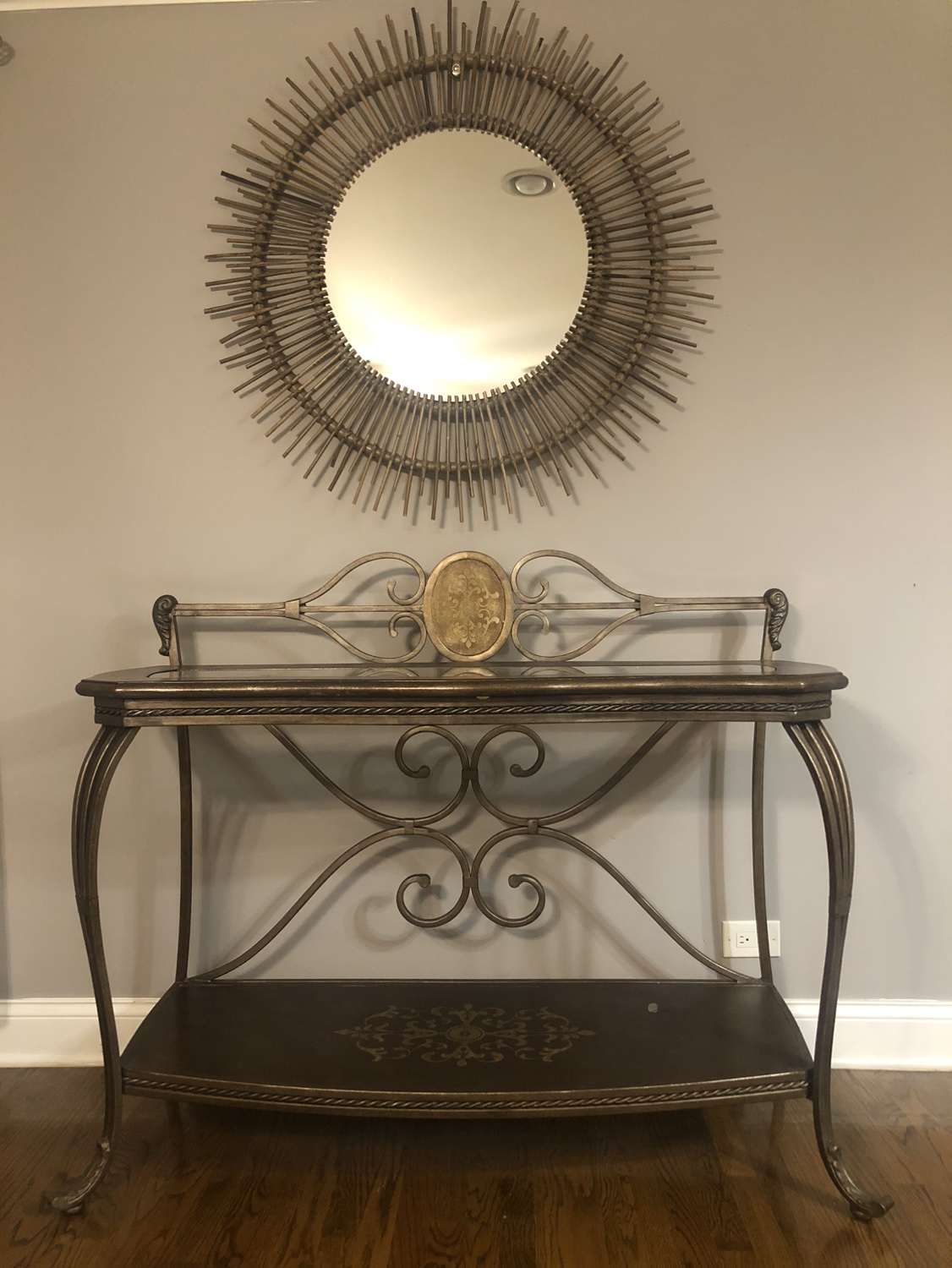 Ornate Console Table with Wall Mirror - photo 3