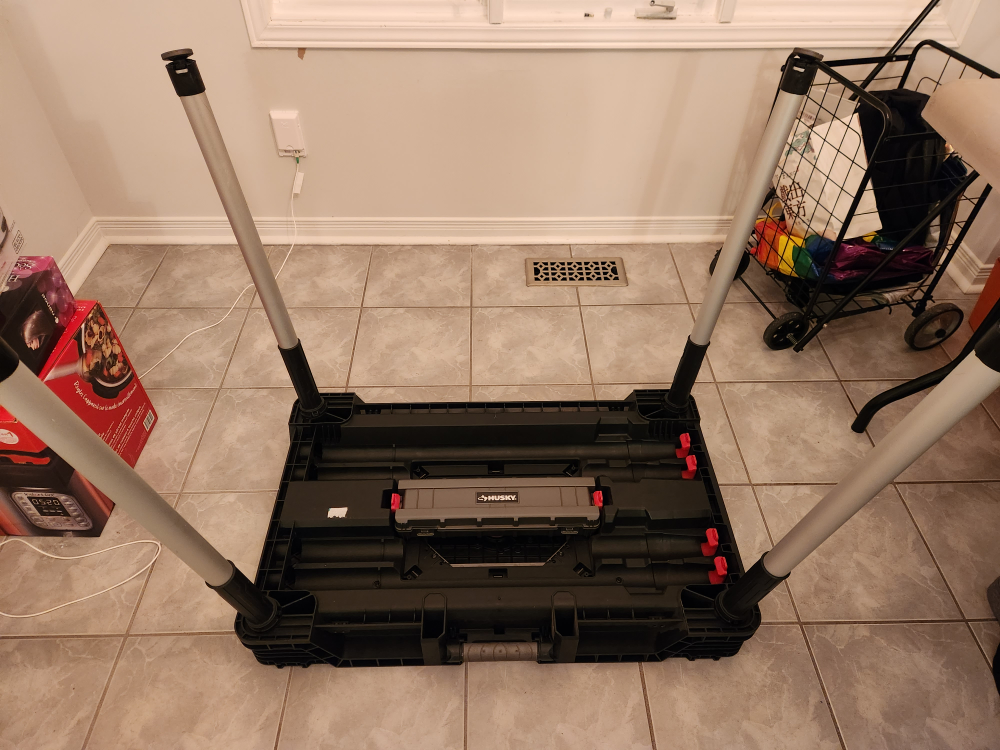 Husky Portable Jobsite Workbench - photo 3